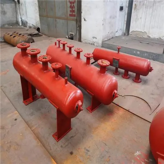 铜梁分集水器安装高度